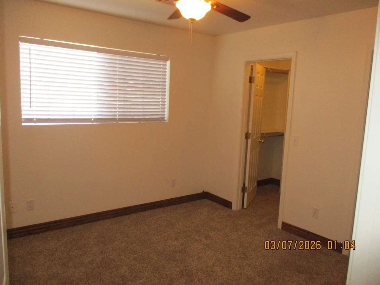 1080 E Owens - Photo 5 of 9