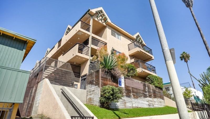 Carondelet Place - Photo 2 of 3