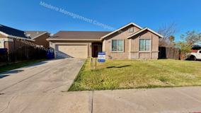 2118 Mcintyre St - Photo 1 of 1