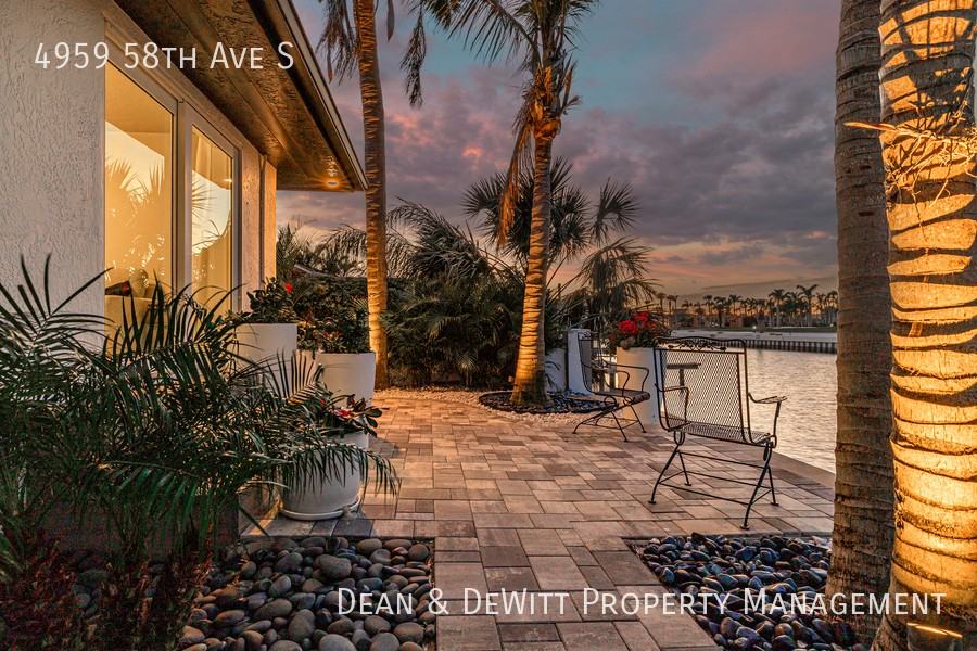 4959 58th Ave S - Photo 6 of 31