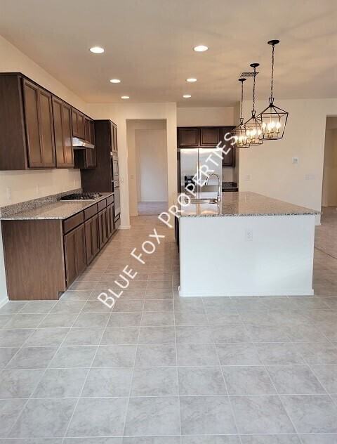 5525 W Lazy Farm Dr - Photo 3 of 41