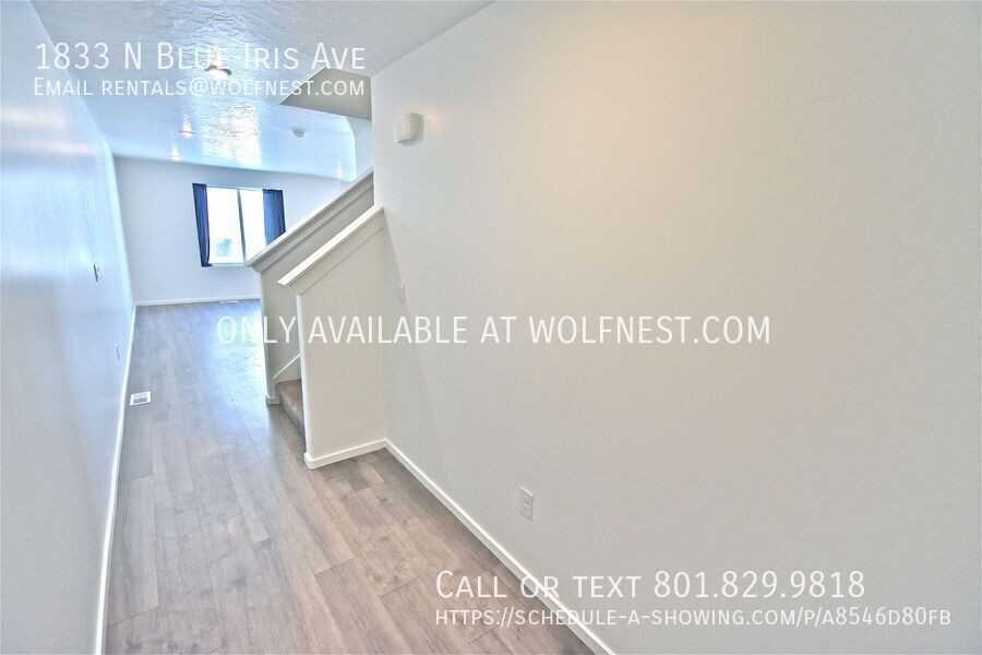 1833 N Blue Iris Ave - Photo 2 of 44