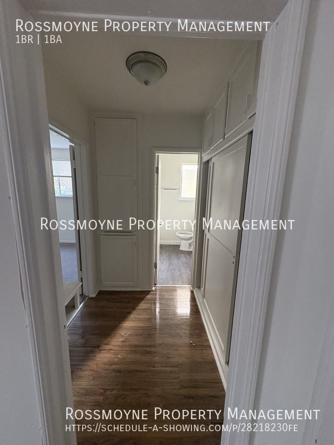 6046 Romaine St #1 - Photo 3 of 7