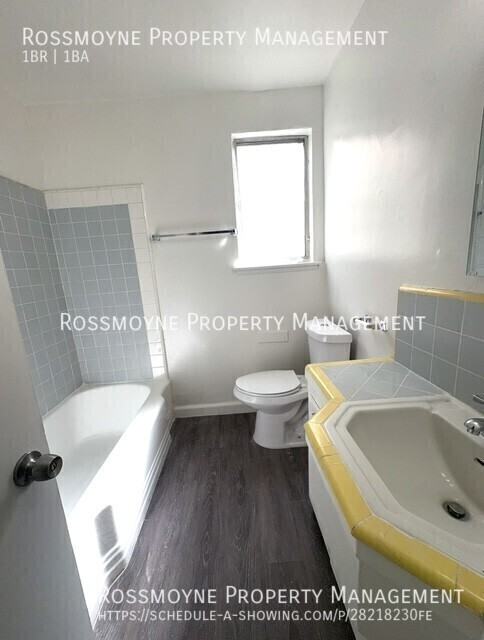 6046 Romaine St #1 - Photo 6 of 7