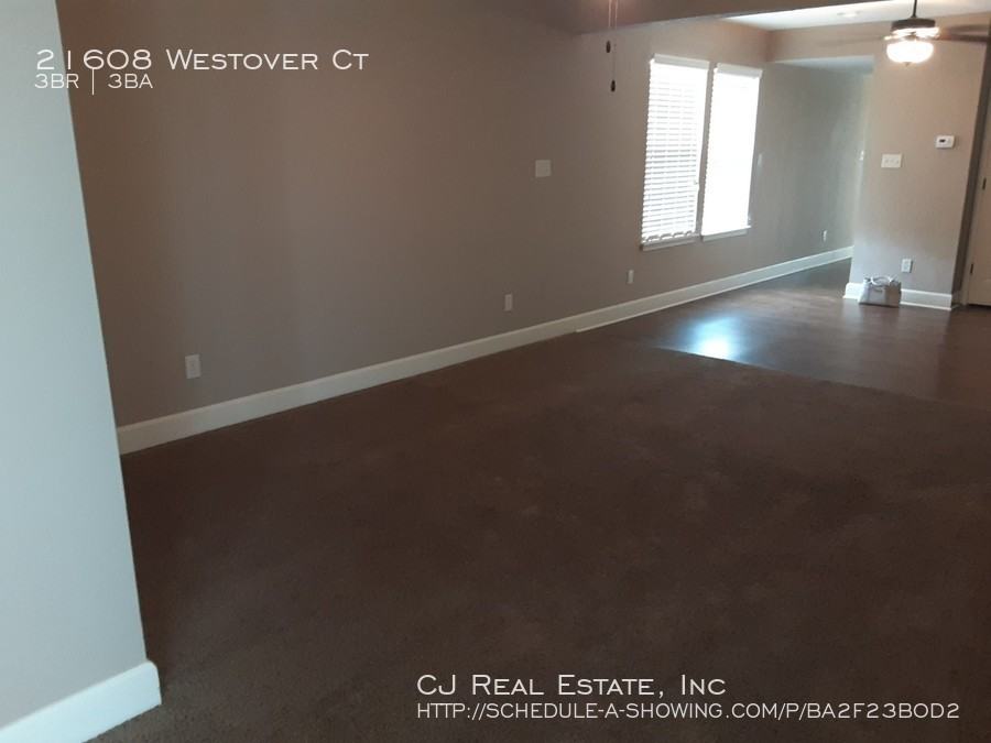 21608 Westover Ct #CT - Photo 3 of 11