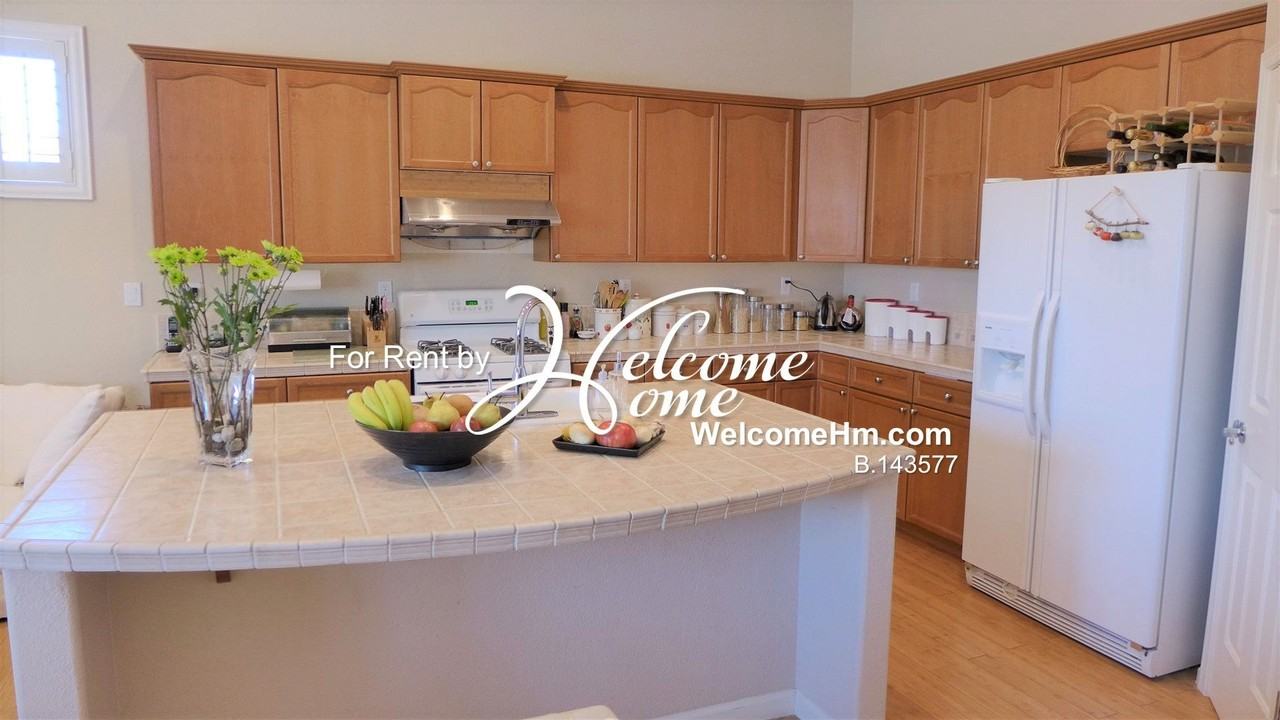 10525 Baton Ct - Photo 6 of 19