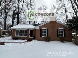 featured image of 1703 Leslie Rd