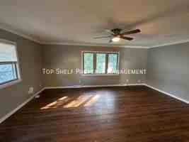 featured image of 3935 Oakshire Rd