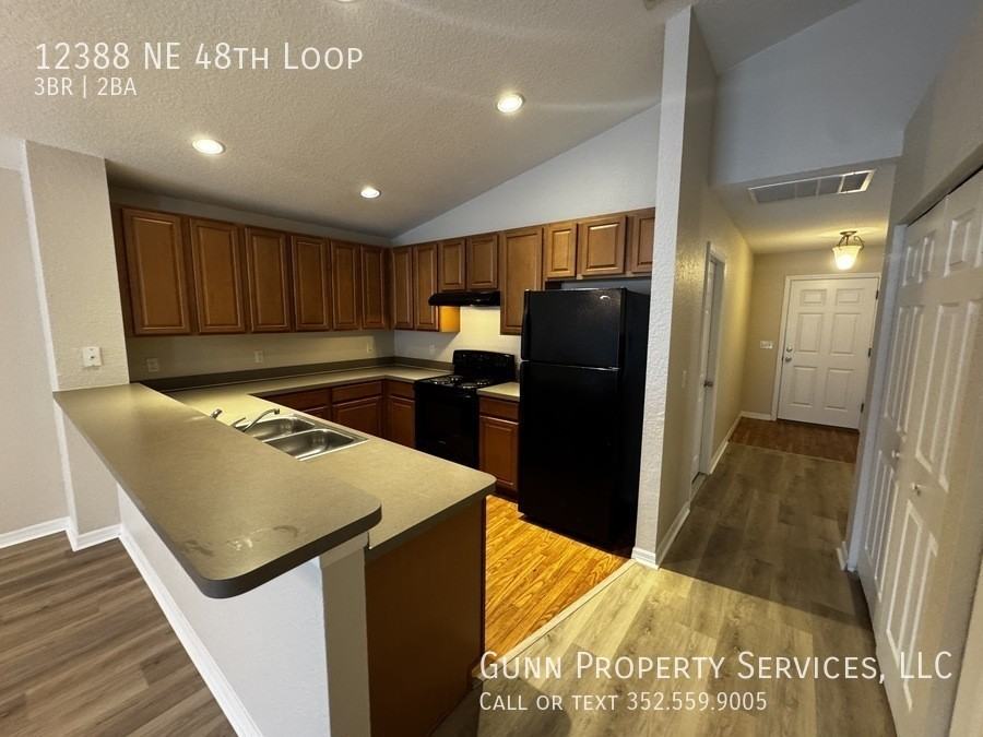 12388 Ne 48th Loop - Photo 4 of 19