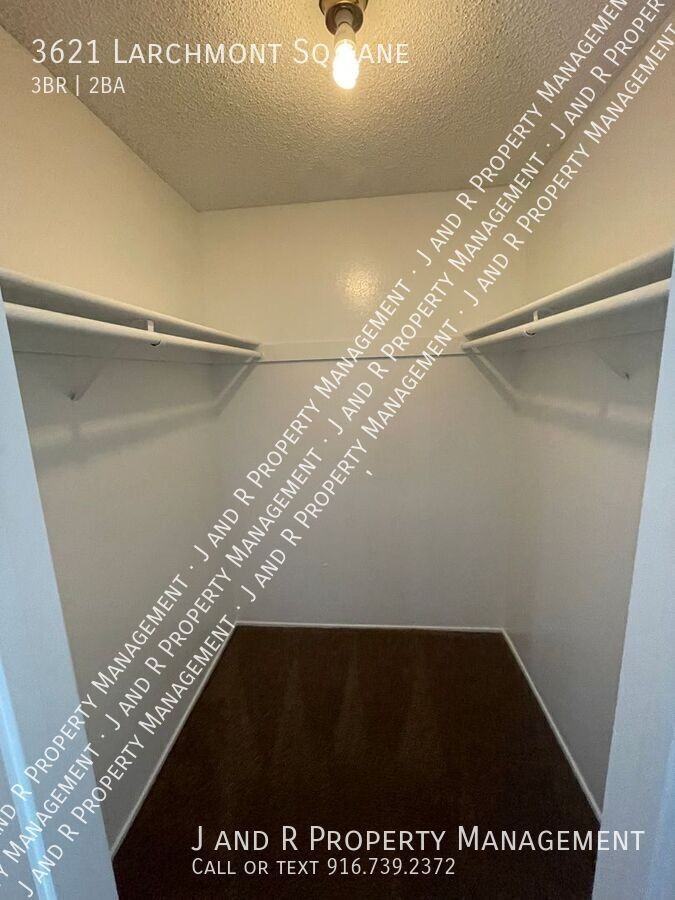 3621 Larchmont Square Ln - Photo 3 of 20