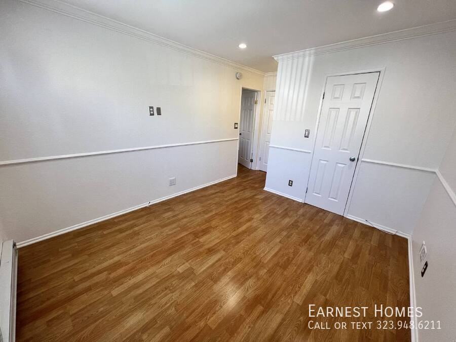 4361 Berryman Ave #1 - Photo 7 of 11