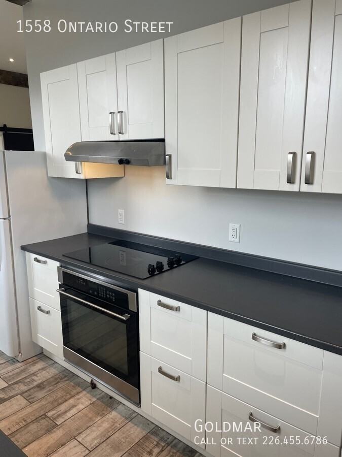 1558 Ontario St - Photo 3 of 14