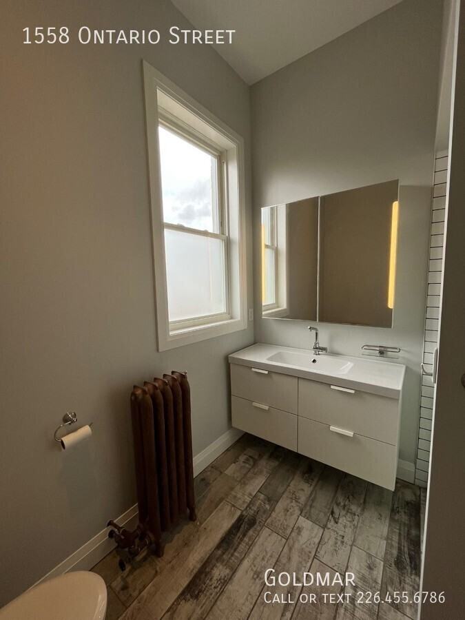 1558 Ontario St - Photo 7 of 14