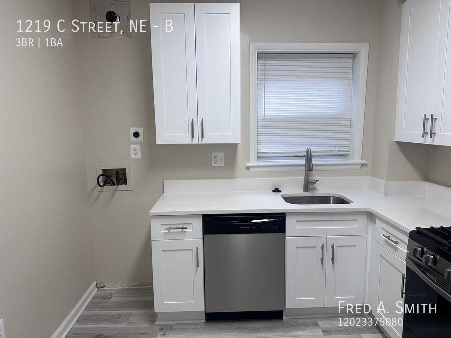 1219 C St Ne #B - Photo 6 of 16