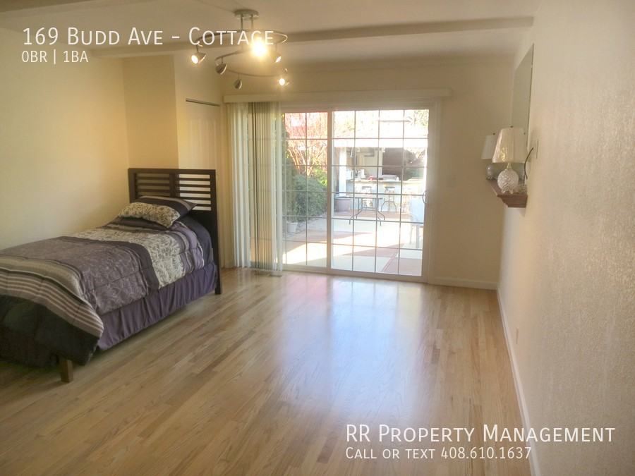 169 Budd Ave - Photo 3 of 8