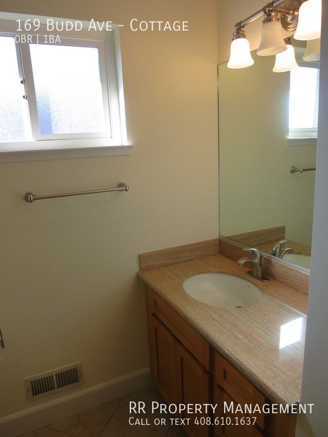 169 Budd Ave - Photo 6 of 8