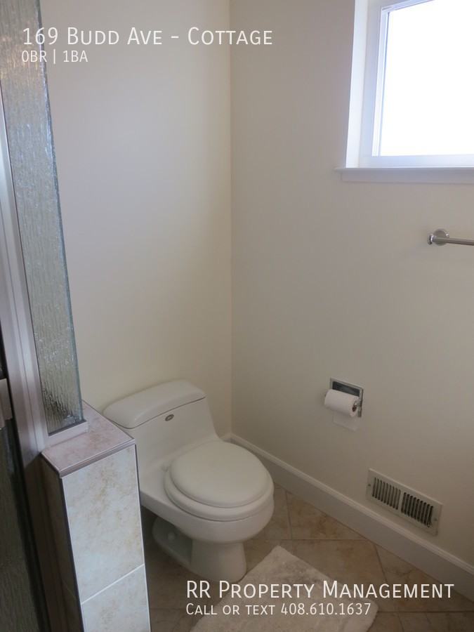 169 Budd Ave - Photo 7 of 8