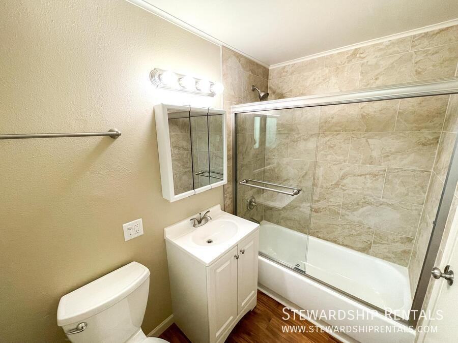 528 Tyler St #7 - Photo 6 of 12