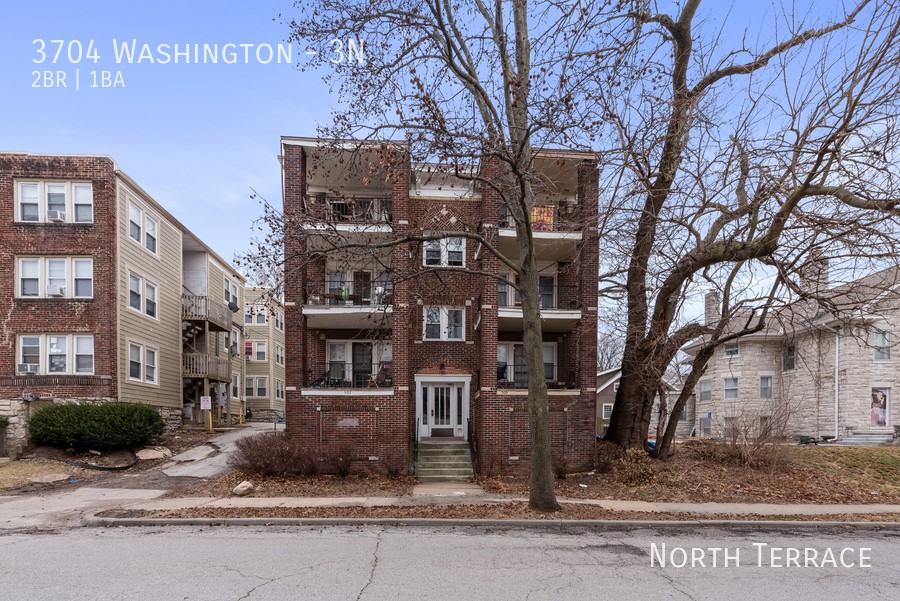 3704 Washington St #3N - Photo 2 of 21