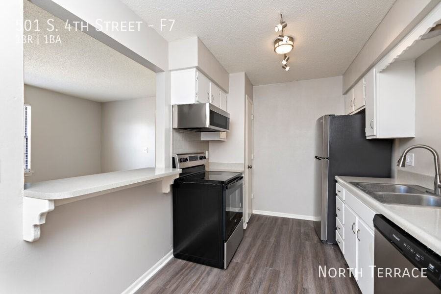 501 S 4th St #F7 - Photo 6 of 41