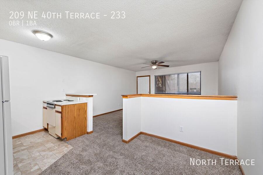209 Ne 40th Ter #233 - Photo 5 of 14
