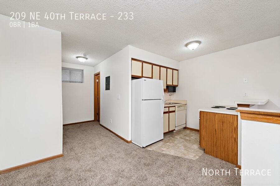 209 Ne 40th Ter #233 - Photo 6 of 14