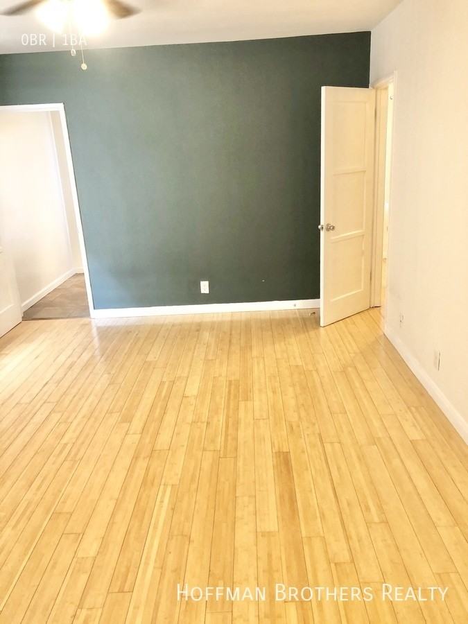 2553 S Sepulveda Blvd #4 - Photo 2 of 6