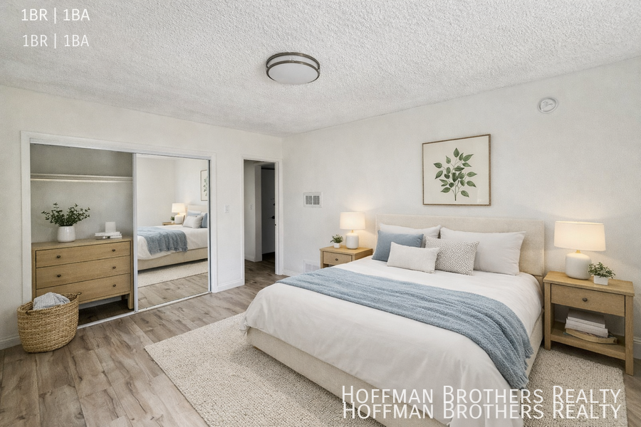 3655 Midvale Ave #4 - Photo 3 of 4