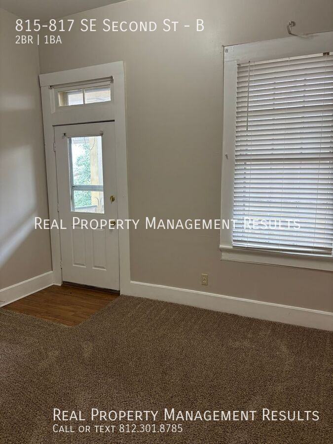 815817 Se 2nd St #B - Photo 7 of 12