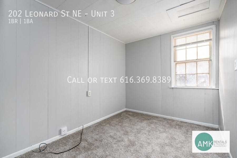 202 Leonard St Ne #3 - Photo 7 of 17