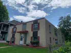 405 Fairview Ave N - Photo 1 of 1