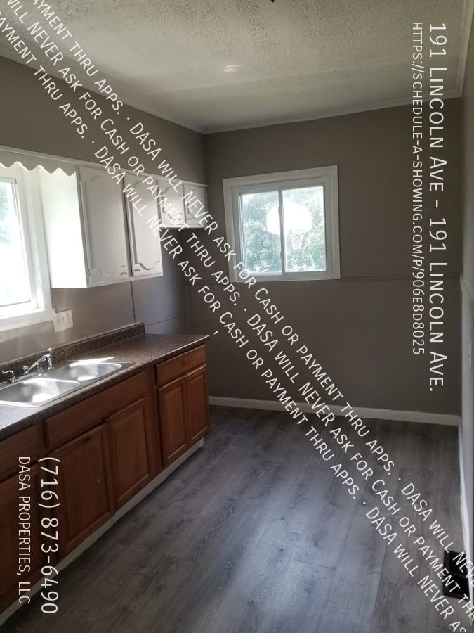 191 Lincoln Ave - Photo 7 of 11