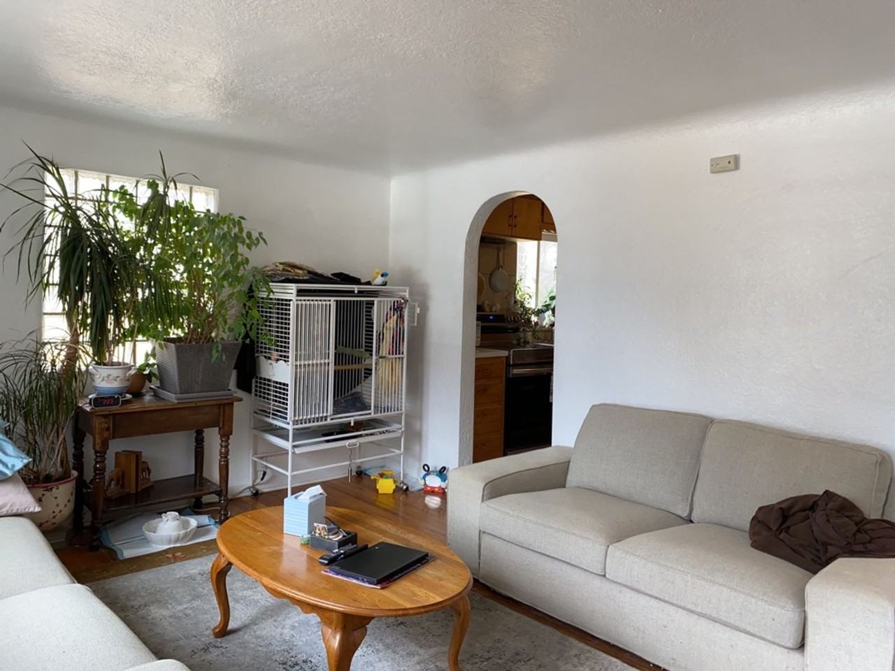 1127 W Mulberry St - Photo 2 of 40