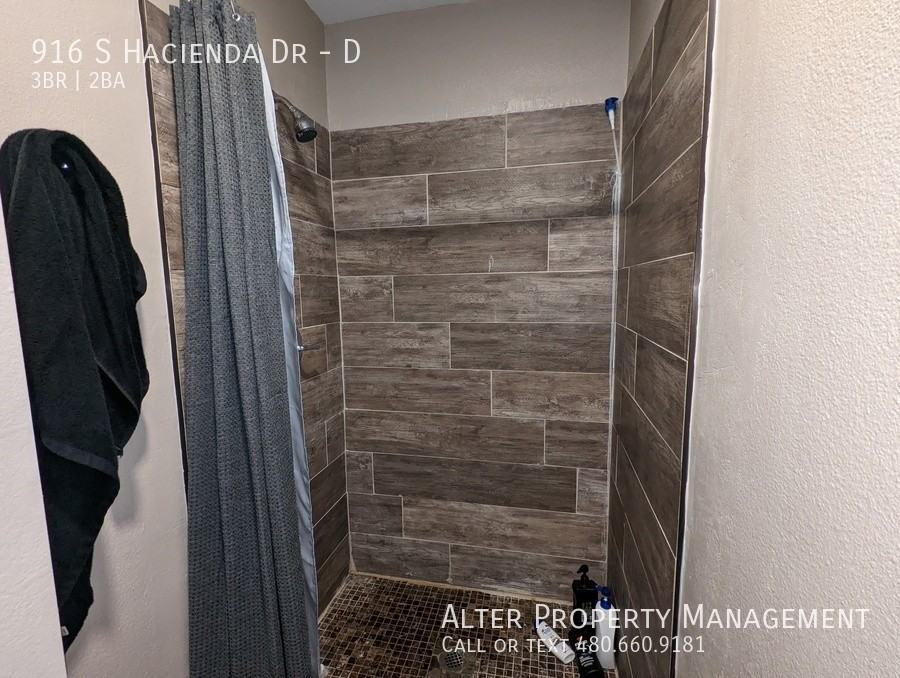 916 S Hacienda Dr #D - Photo 7 of 11