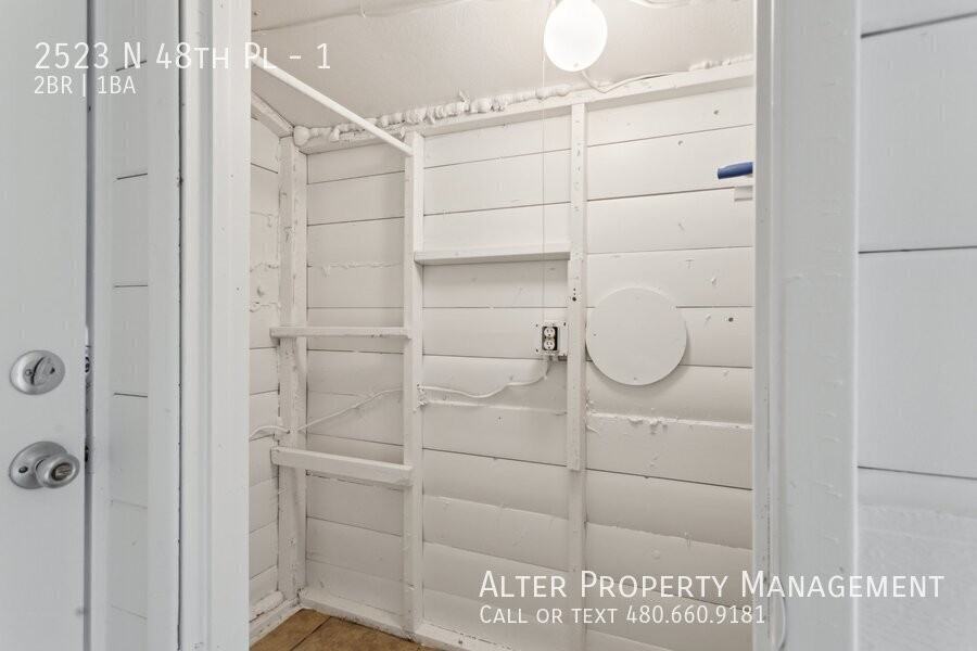 2523 N 48th Pl #1 - Photo 5 of 18