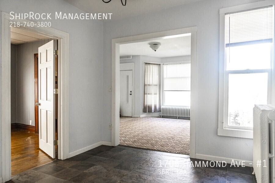 1705 Hammond Ave #1 - Photo 2 of 11