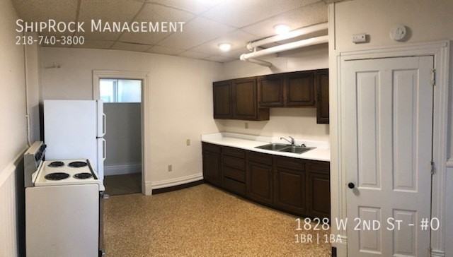 1828 W 2nd St #O - Photo 3 of 14