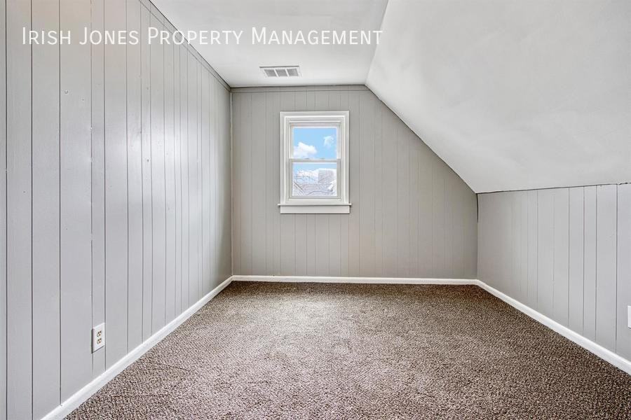 152 Stevens St #2 - Photo 7 of 13