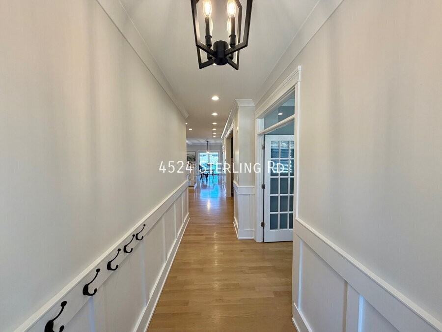 4524 Sterling Rd - Photo 2 of 32