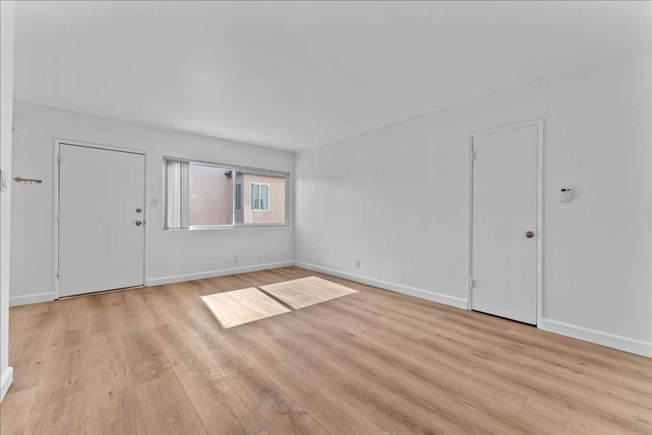 4932 Lennox Blvd #01 - Photo 2 of 16