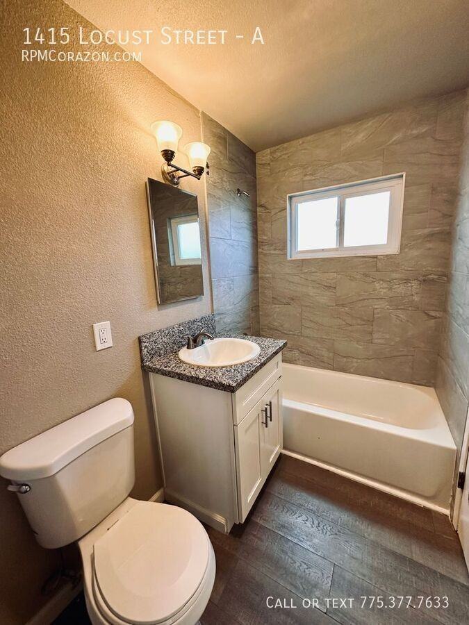 1415 Locust St #A - Photo 6 of 9