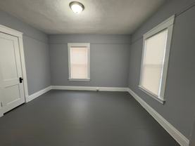 15624 Halliday Ave - Photo 1 of 1