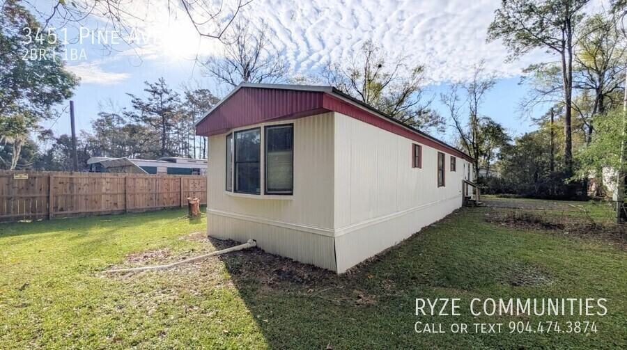 3451 Pine Ave - Photo 4 of 20