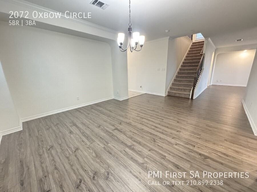 2072 Oxbow Cir - Photo 4 of 25