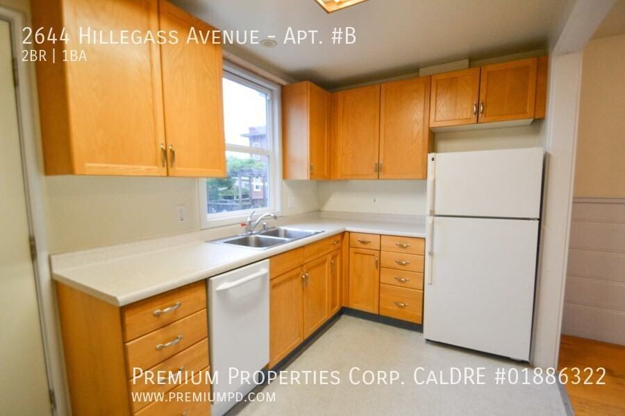 2644 Hillegass Ave #B - Photo 5 of 50