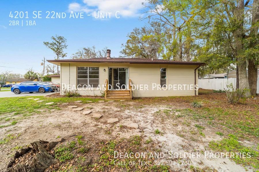 4201 Se 22nd Ave #C - Photo 2 of 50