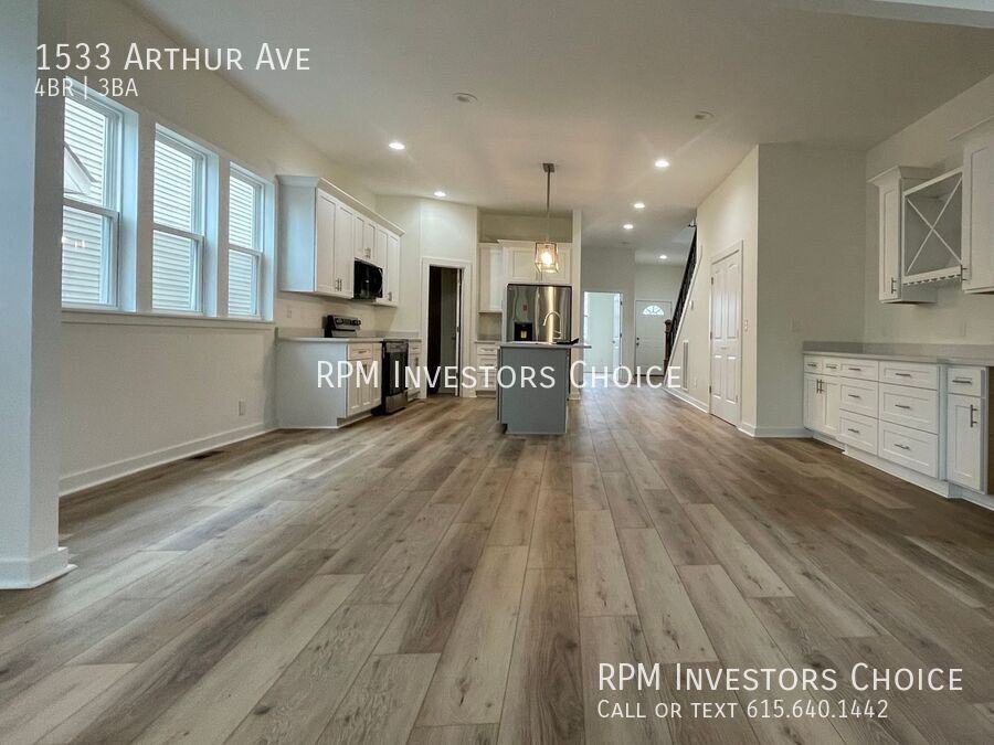 1533 Arthur Ave - Photo 4 of 19