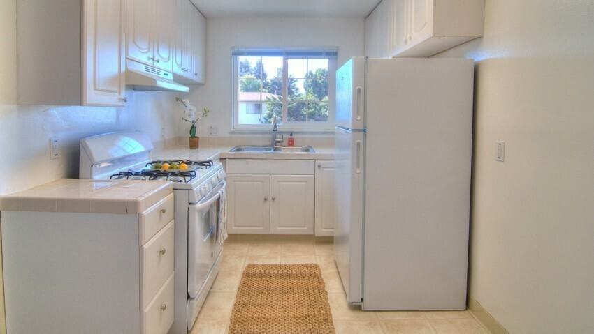 505 Columbia Ave #03 - Photo 2 of 12