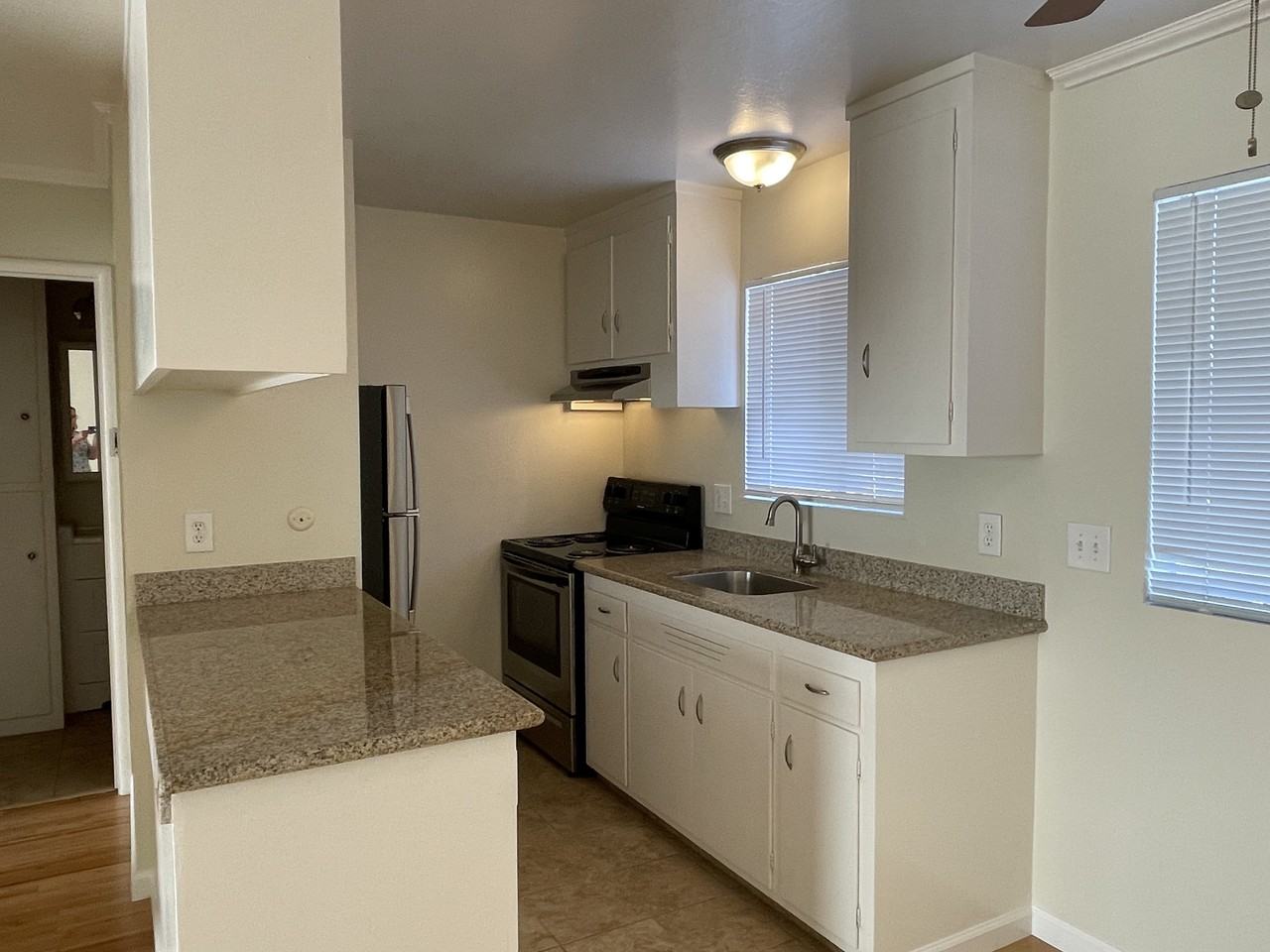 1162 Saranap Ave #25A - Photo 4 of 7