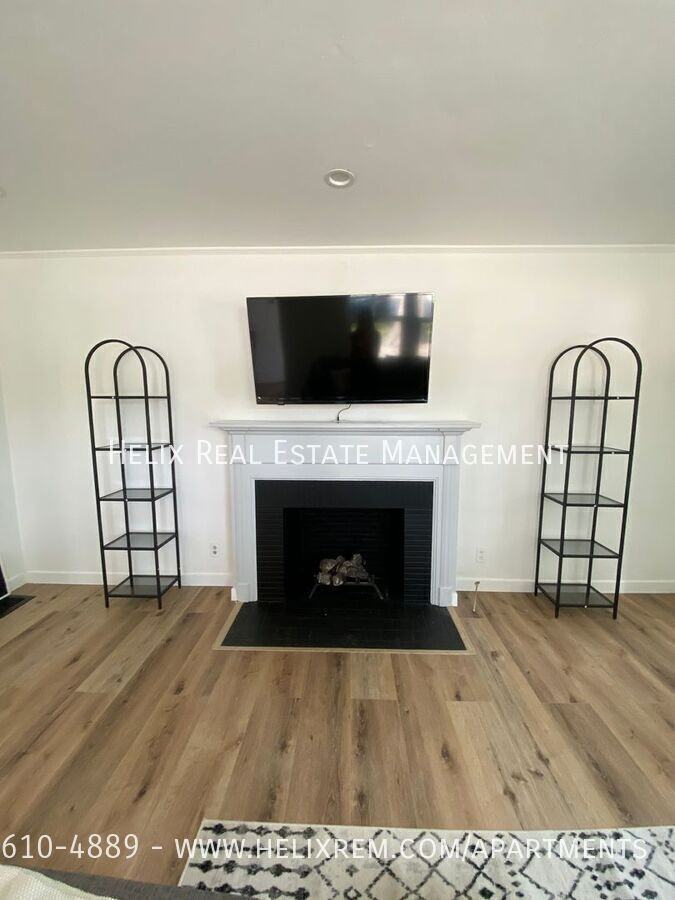 5057 Colfax Ave - Photo 3 of 21